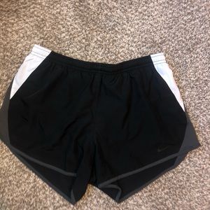 Nike women’s running shorts